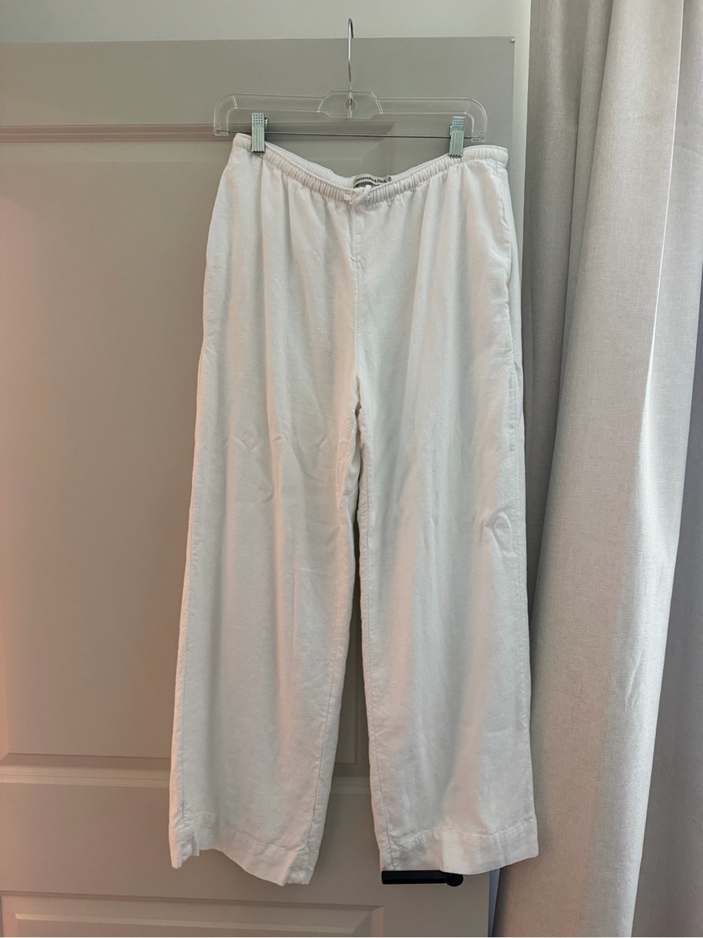 Abercrombie and Fitch Linen Pants